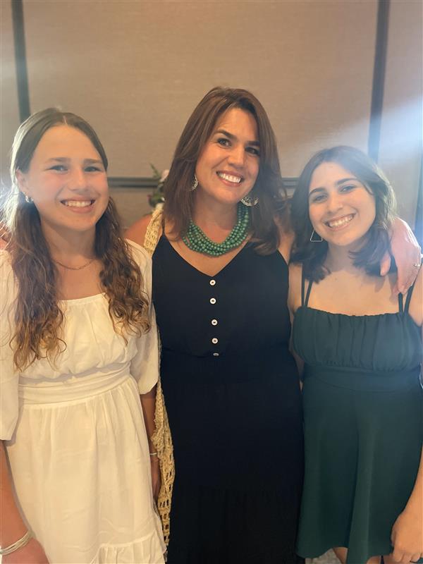 Annabel, Mrs. Dahms, and Maggie